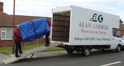 Image of Alan Carroll Removals Bedlington Northumberland using suite covers